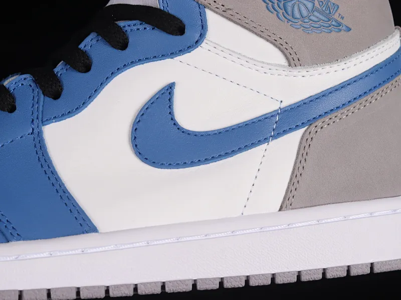 All categories Air Jordan Jordan series basketball shoes Air Jordan 1 High X version Air Jordan 1 High OG "True Blue" AJ1 Joe 1 white and blue color high-top basketball shoes DZ5485-410